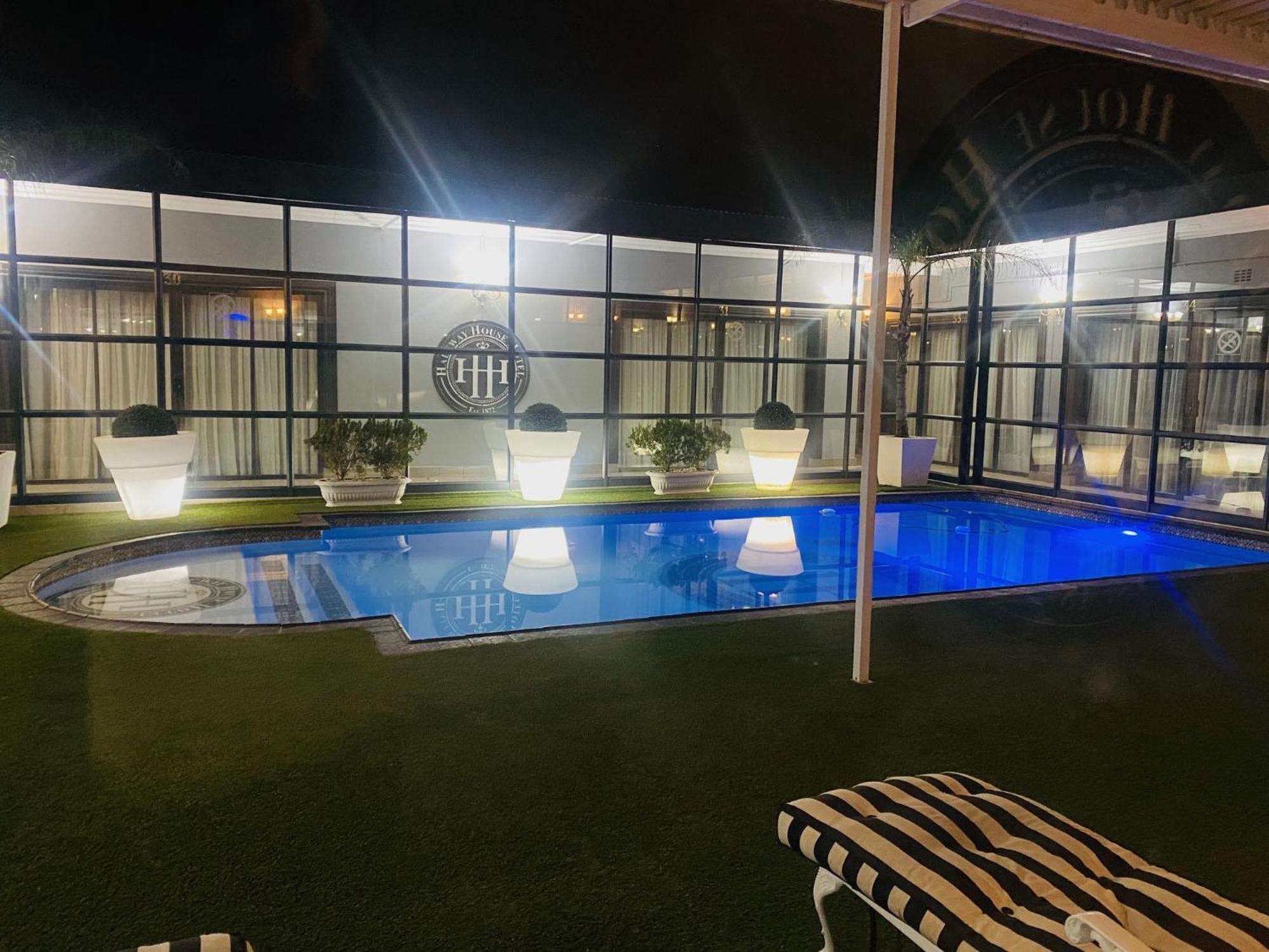 Halfway House Hotel Kimberley Bagian luar foto