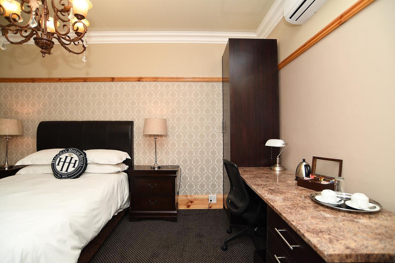 Halfway House Hotel Kimberley Bagian luar foto