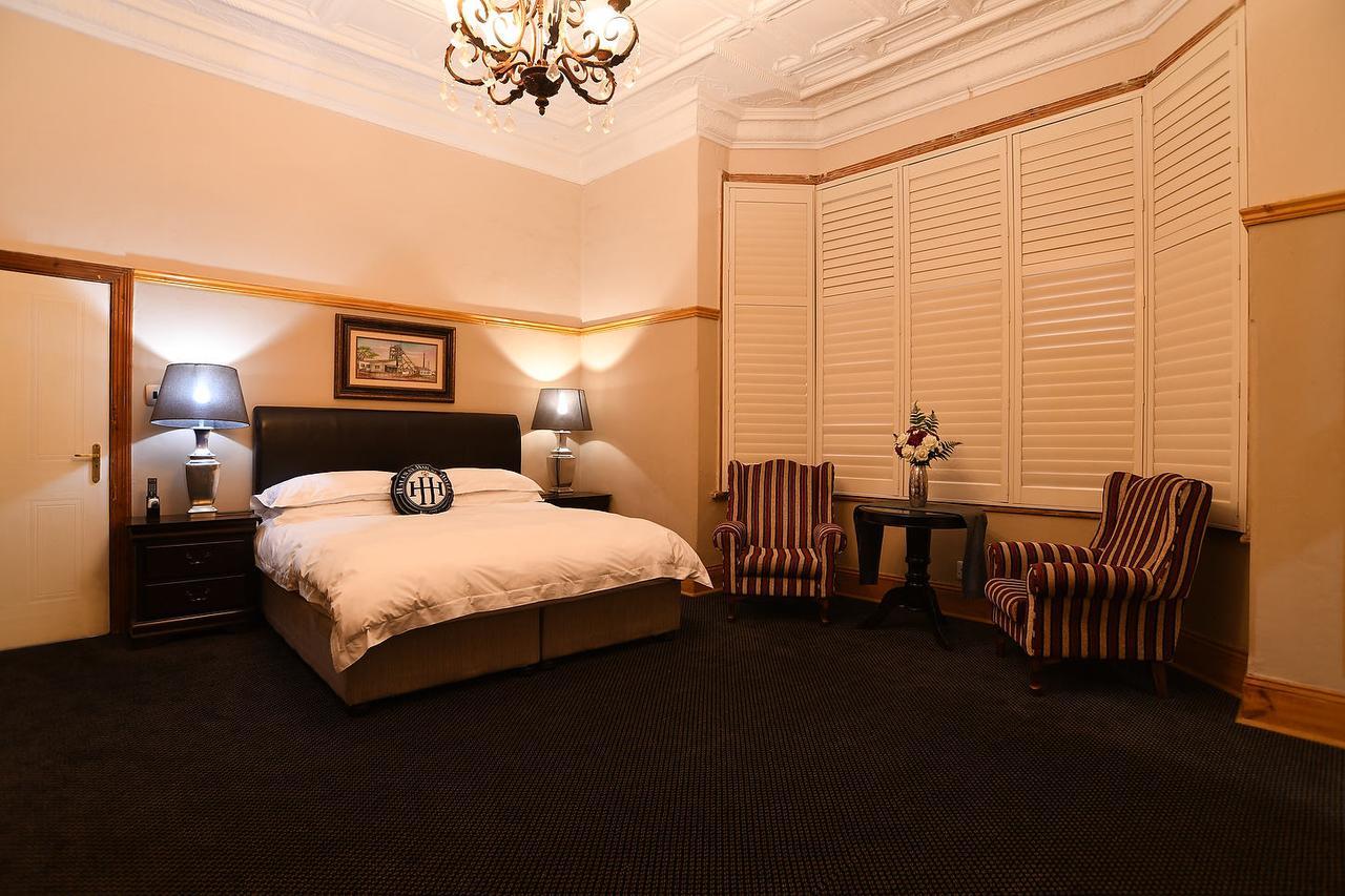 Halfway House Hotel Kimberley Bagian luar foto